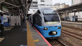 [サービスMHあり！ジョイント音最高！]E653系 K71編成(水色塗装編成) 臨時特急絶景ネモフィラ君津号勝田行がMHを鳴らしながら水戸駅3番線を発車するシーン