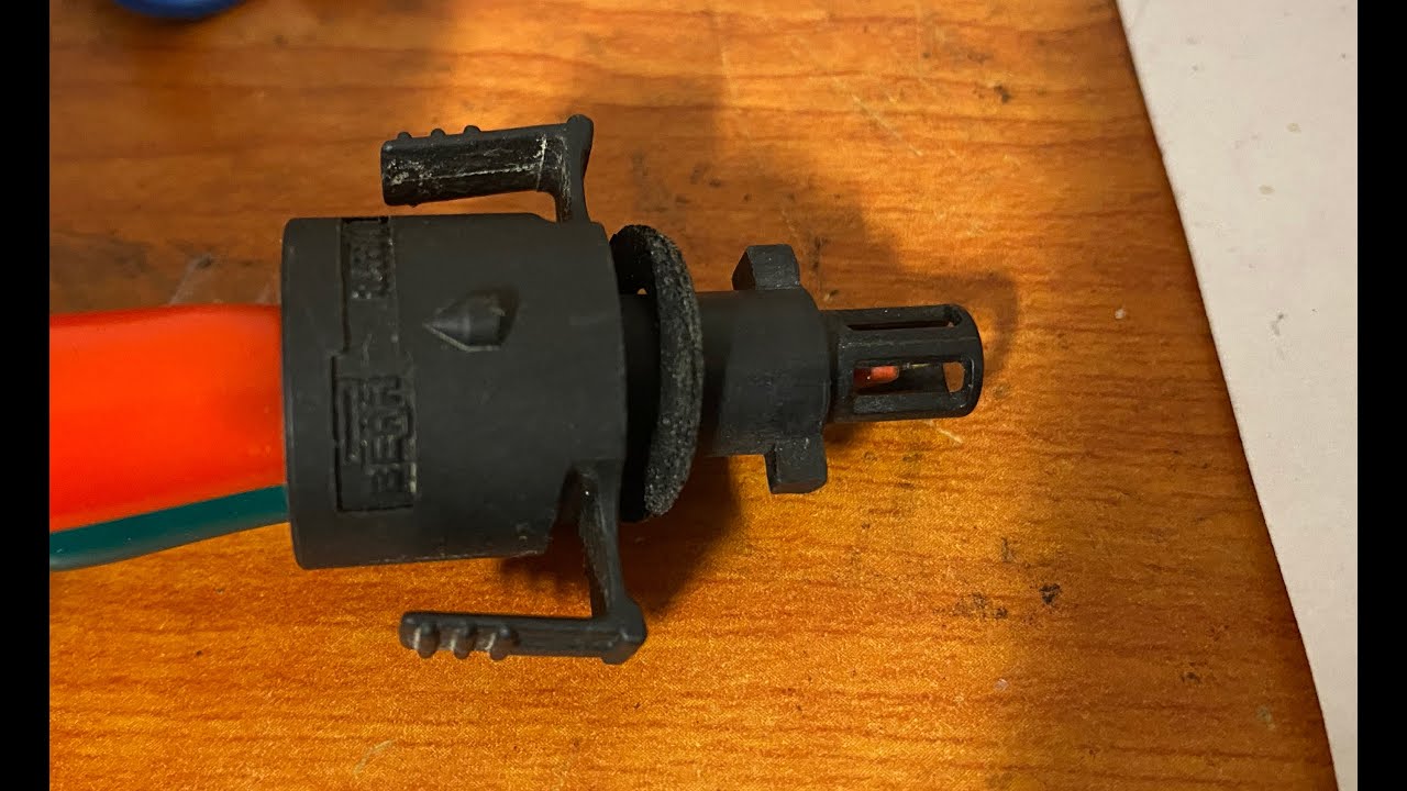 Testing The KE-Jetronic Intake Air Temperature Sensor - It Ain't Rocket Science