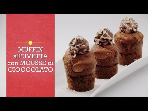 Muffin all'uvetta con mousse di cioccolato