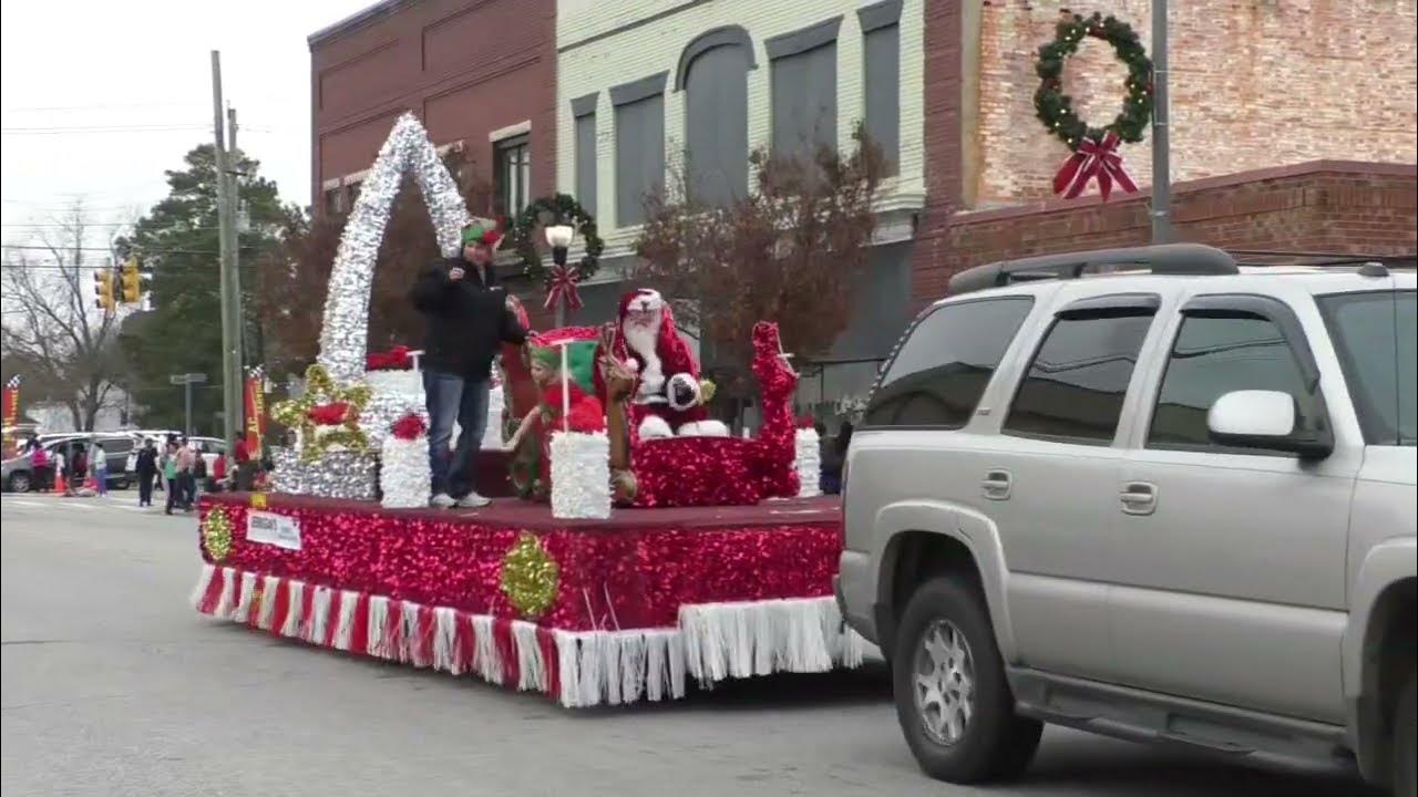 Hundreds attend 2023 Christmas Parade in Dunn YouTube