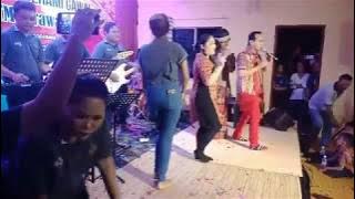 Download lagu Ricky El & JKCG Band - Ngetan Bubu Ridan (Live at Julau 2019)
