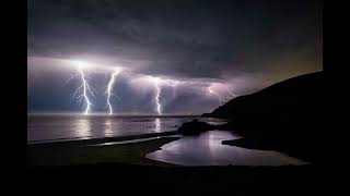 Lightning strike sound effects 80s & 90s