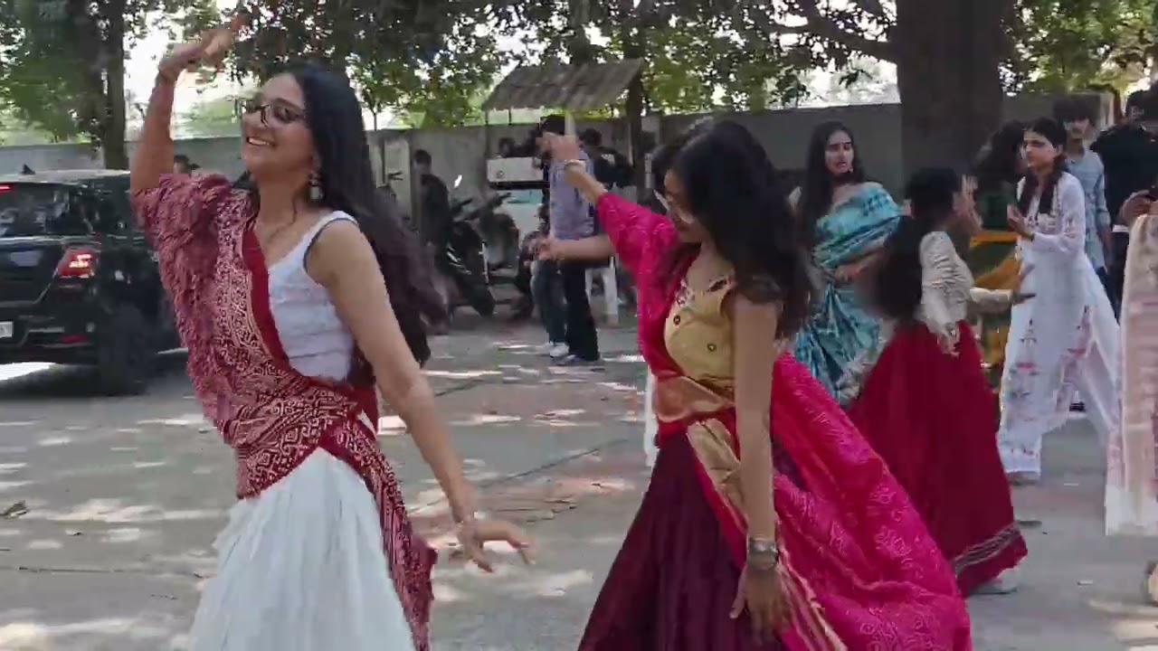 Garba 💃🏻😂 || Vaibhavi Jadav|| #minivlog #dance #garba #dailyvideo #vlog #trending 