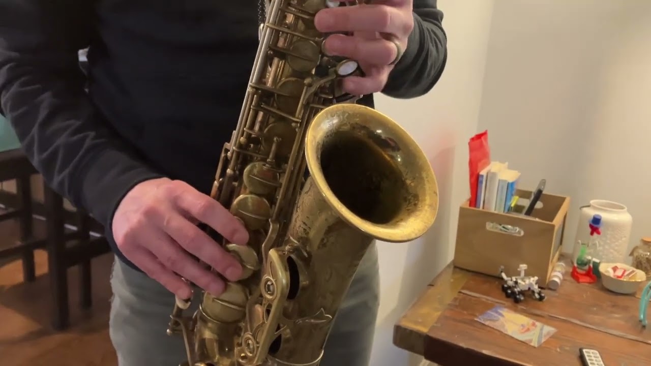 1966 136,xxx Selmer Mark VI Alto Saxophone Demo, www.dcsax.com