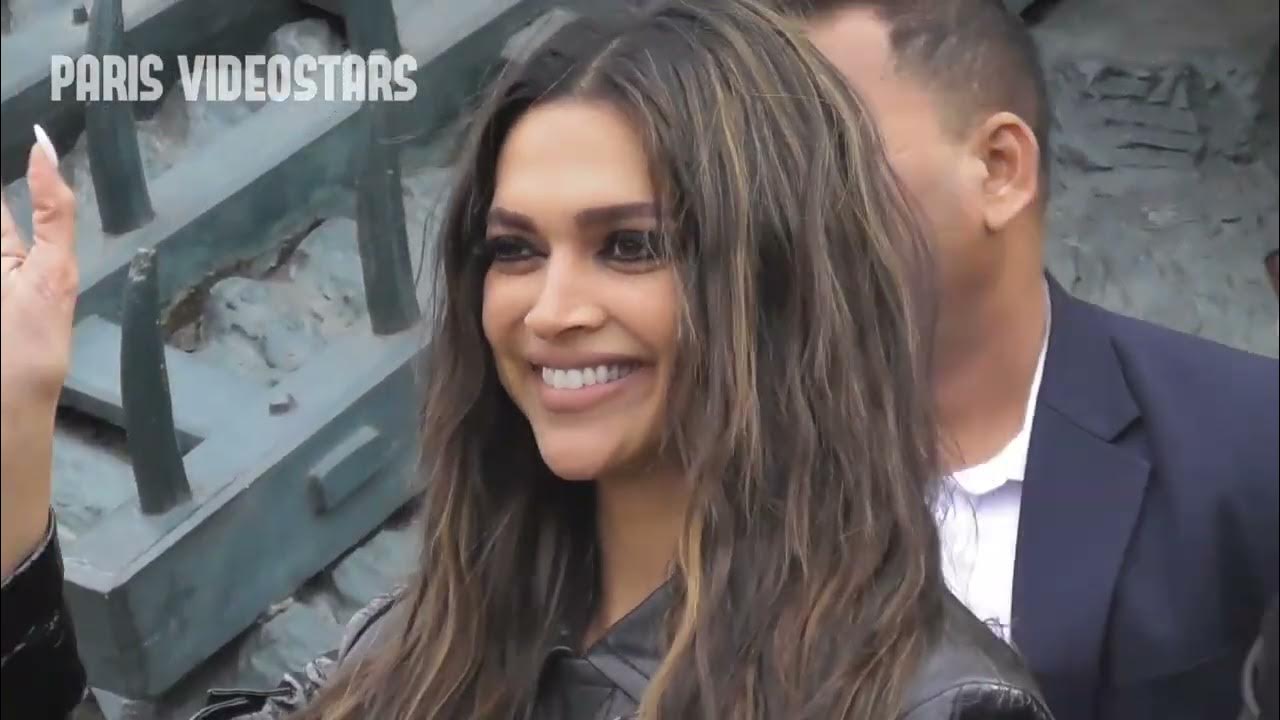 Agence Franck Castel/MAXPPP - 04/10/2022 Deepika Padukone, Louis Vuitton  Outside Arrivals Paris Fashion Week Womenswear Spring Summer 2023 Stock  Photo - Alamy