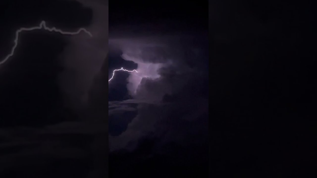 Lightning 35000 Feet Just Awesome Gods Stove Light Stay Tuned More Of This One To Come