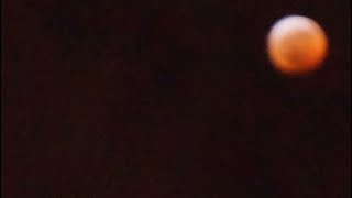 total lunar eclipse reaches totality (Lexington, KY) (January 20th, 2019)