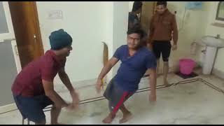 Hostel Dance || ganpat baja nah || Boys hostel #funnydance #boyshostel #hosteldance