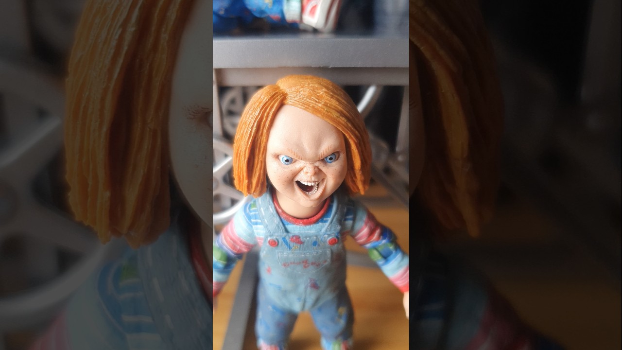 The Horror Universe VS Chucky | NECA HORROR FIGURE SETUP