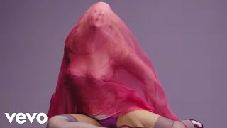 Madonna - I Feel So Free 
