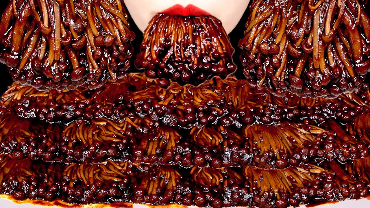 ASMR SPICY BLACK BEAN ENOKI MUSHROOMS 짜장불닭팽이버섯 먹방 咀嚼音えのき EATING SOUNDS