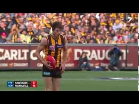 Smith launches a long bomb - AFL