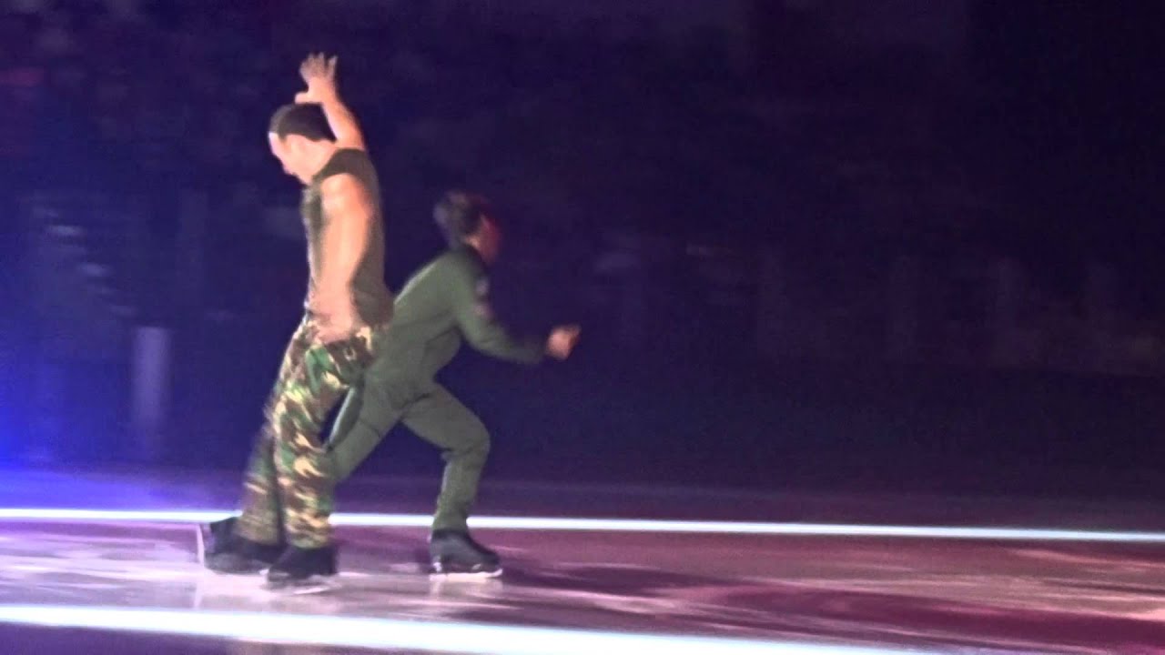 Professionals On Ice 2015 Group Dance 'Black Magic' & 'Uptown Funk'