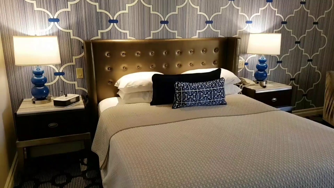 Resort Room : Bellagio Room Tour 