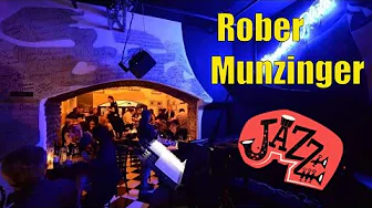Blue Mood - Robert Munzinger (Music Video) Blue Mood - Robert Munzinger (Music Video)