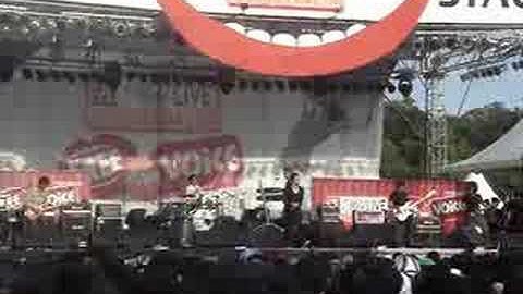SAMSONS - TAK BISA MEMILIKI (SOUNDRENALINE BATAM)