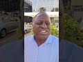 DEPUTADO HÉLIO NEGÃO NA FRENTE DO HOSPITAL ONDE BOLSONARO ESTÁ 