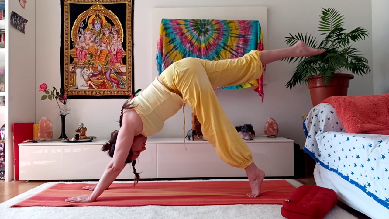 Elena Malova Yoga zur Gewichtsreduktion Klasse 12