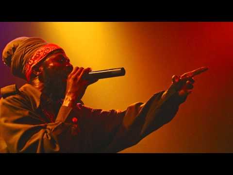 Capleton - Bun Dung Dreddie (Riot Riddim)