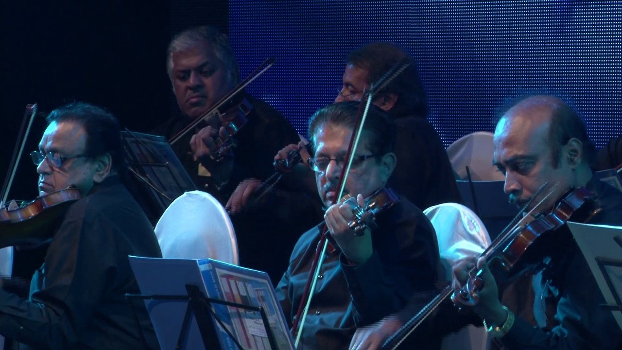 Anurag Sharma sings  Ranjish Hi Sahi in Ghazal Symphony