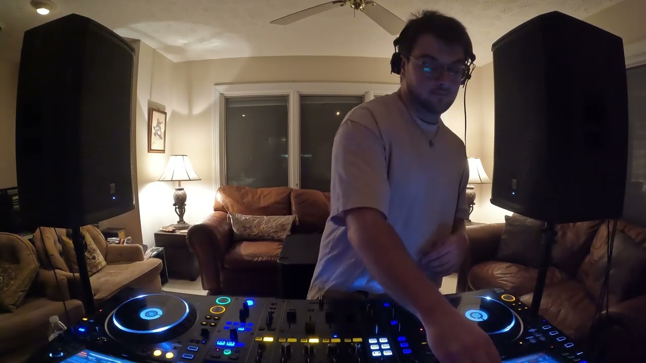 Cole Butler - Grandmas Living Room - ROOMS [vol.3]