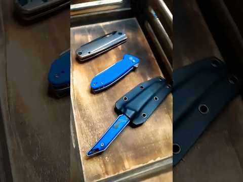 Friday!! What are you carrying?