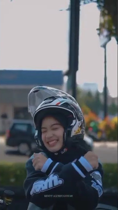 CINEMATIC CEWEK CANTIK NAIK NMAX #SHORTS