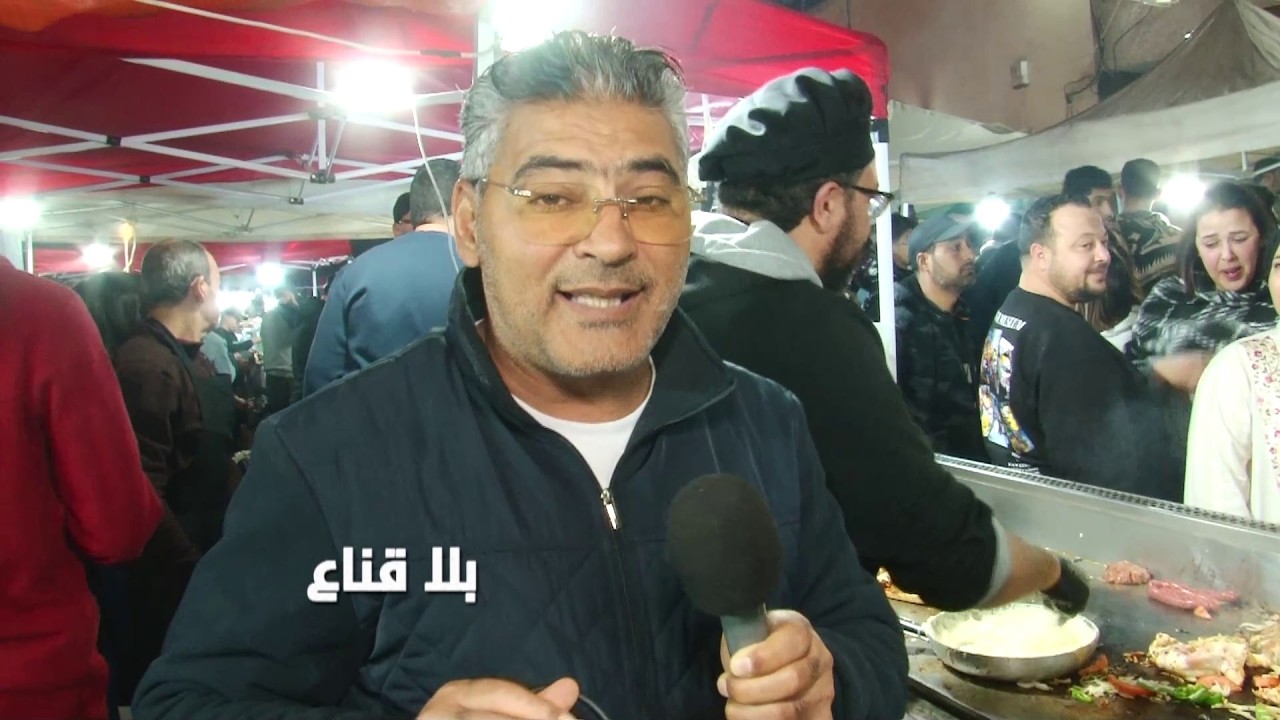 أجواء رهيبة في تونس والآلاف يتدفقون الى باب الخضراء في ليالي رمضان من أجل وجبة سحرية بأصابع تونسية!!