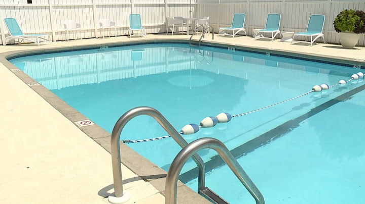 Man saves child who nearly drowned in pool