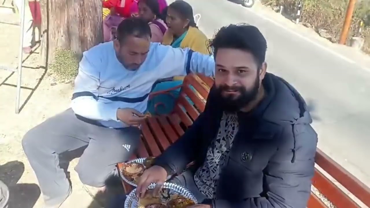 हमारे गाँव घडिंयाल मंदिर में भंडारा