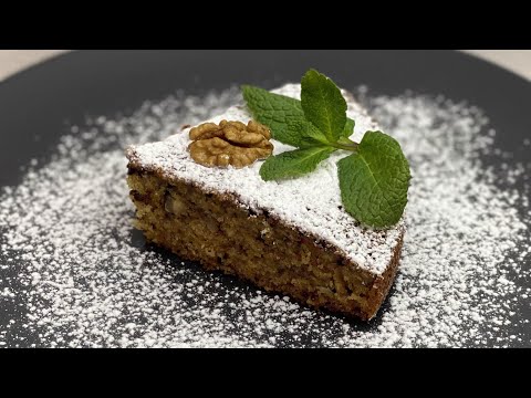 Пирог из манки с грецкими орехами