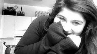 Annny L