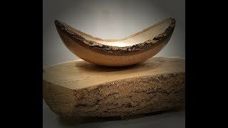 Woodturning  How to turn A Natural Edge Bowl