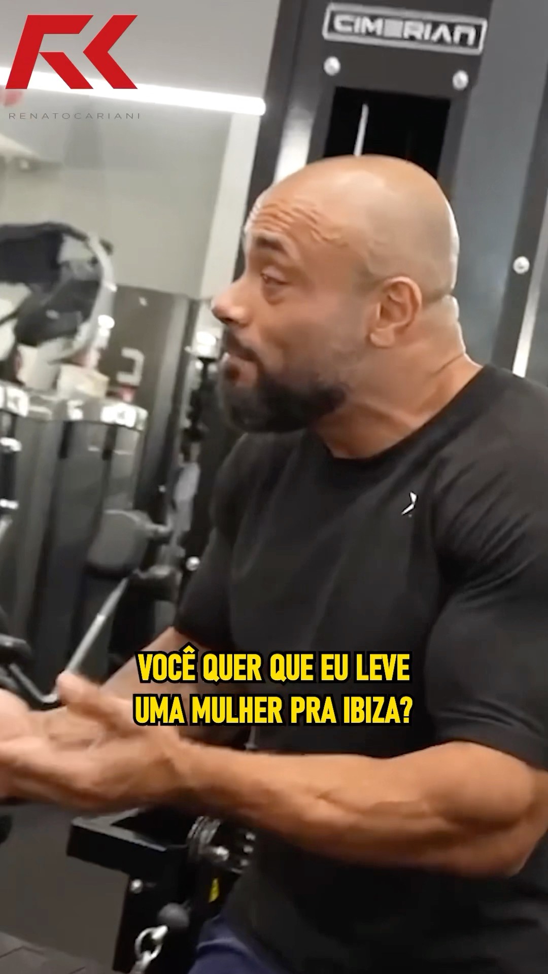 TATI DEIXOU UM PRAZO PARA O BALESTRIN ? #renatocariani #taticariani #juliobalestrin #ibiza #namorar