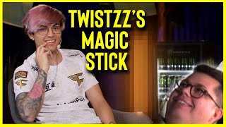Twistzz does magic in his hotel room