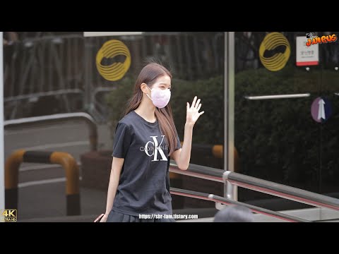 아이브(IVE) 장원영 뮤직뱅크 퇴근길 by 전바이러스