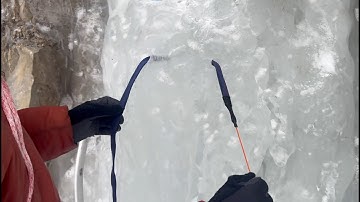 Magnethread: Magnetic V-Thread Tool for Ice Anchors