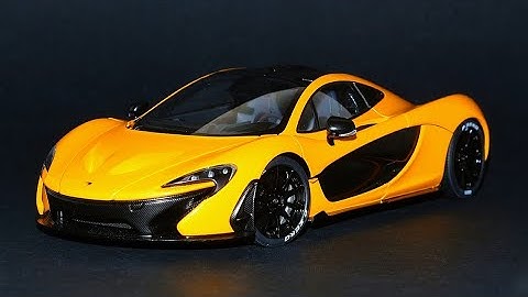 AUTOart  1:18  McLaren P1