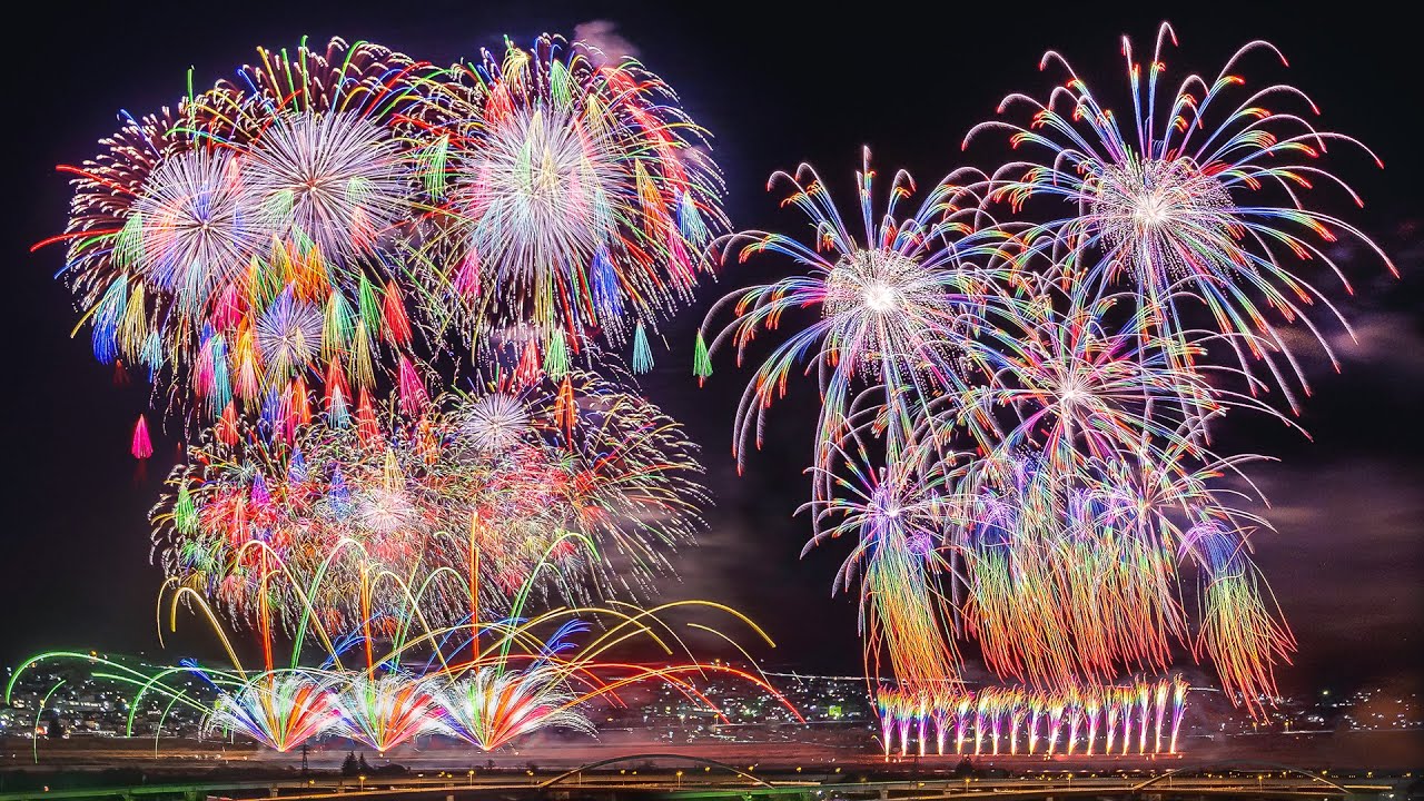 神明の花火大会  ど真ん中最上段付近ペア2枚