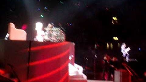 Taylor Swift Fearless Tour, Wembley London - Forever & Always [23/11/09]