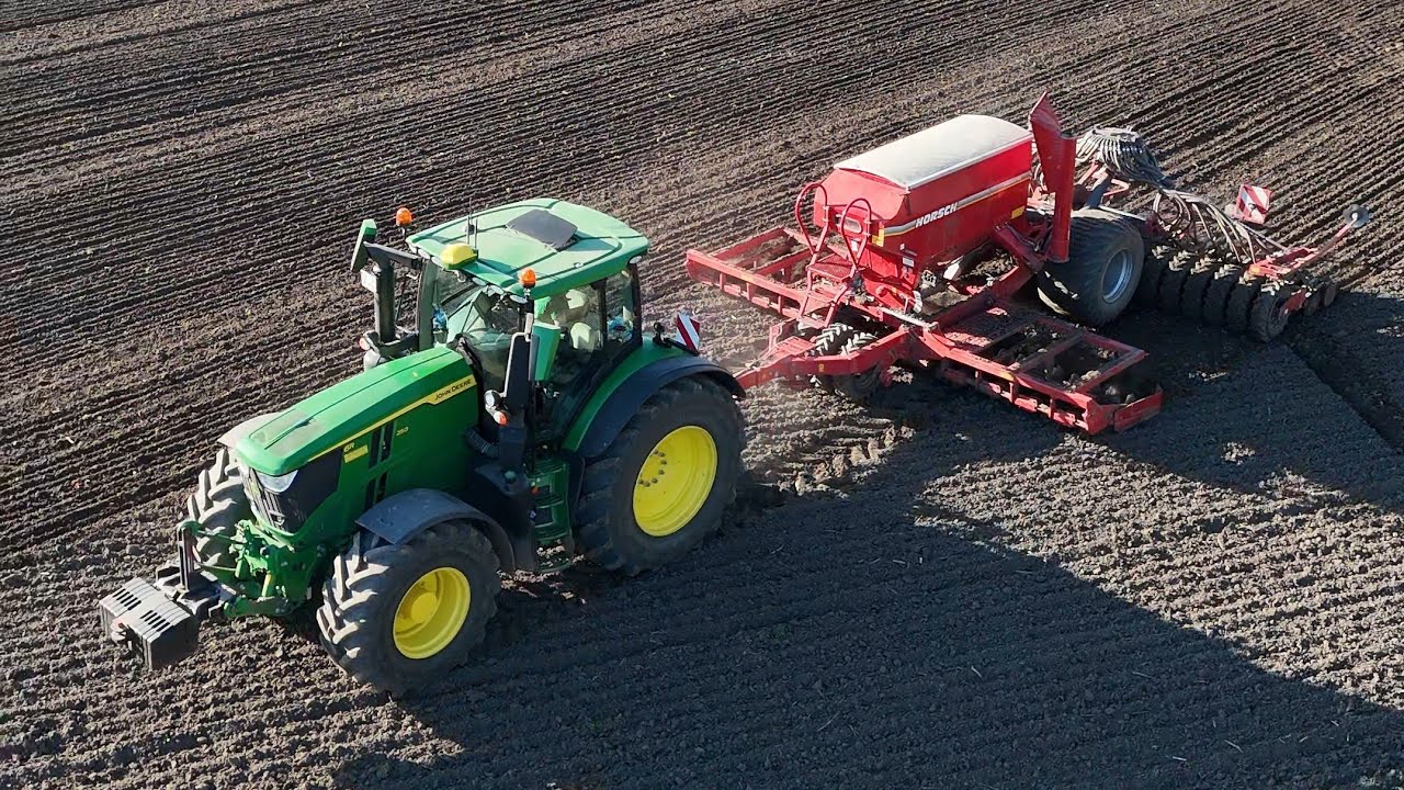JOHN DEERE 6R 250 mit einer HORSCH Pronto 6 AS Drille / 4K