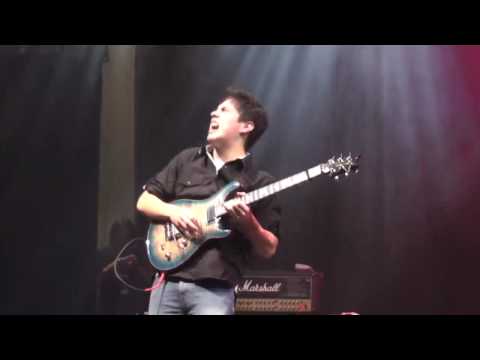 Hedras Ramos: insanity atoms guitar idol 2009