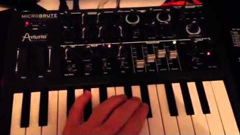 Microbrute LFO to Gate In