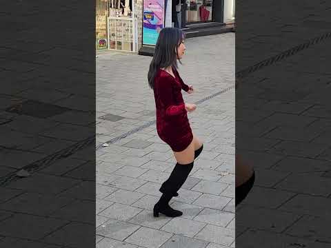 Kpop&amp;amp;JHKTV]Gaon in hongdae 가온홍대케이팝댄스 #쇼츠 #shorts #<strong>shortskpop</strong>