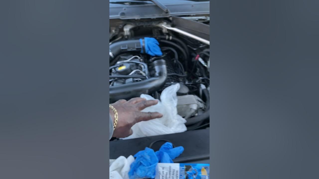 2012 BMW X5 Easy Vacuum Leak Test - YouTube