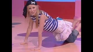 Hi-5 Pirate Charli Doing Push Ups