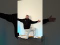 Druck zwischen den Schulterblättern? Diese 3 Bewegungen helfen