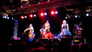 The Puppini Sisters - Mr. Sandman LIVE @ Treibhaus IBK