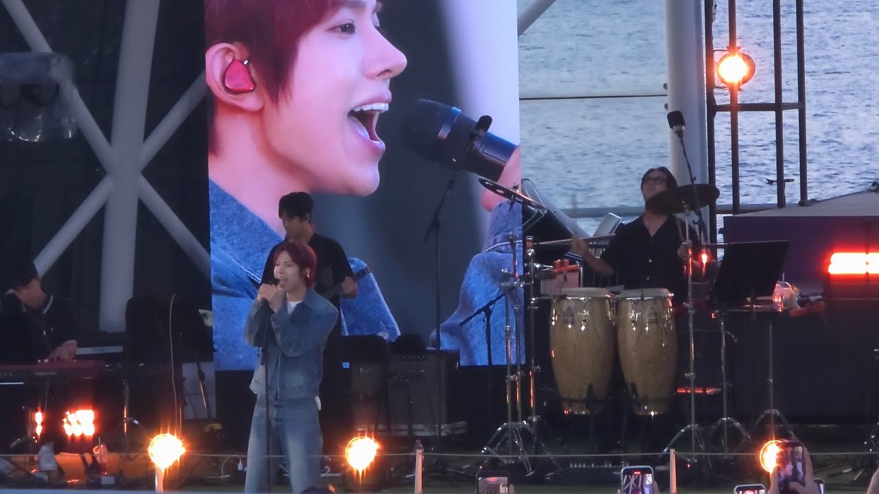Fancam EVAN - Ride or Die di atas panggung Han River 2026