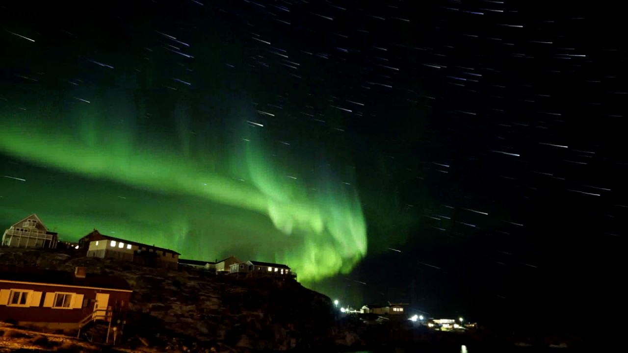 Northern Aurora Borealis with Sony a6000 kitlens apps Startrail image
